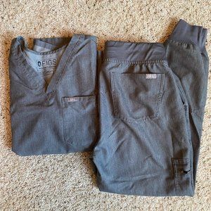 Graphite FIGS Scrub set